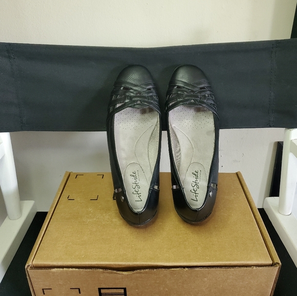 LIFESTRIDE Womens Diverse Flat Size 9 N - Picture 7 of 13